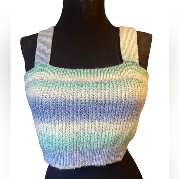 Bailey Rose Blue/Green Sweater Cropped Tank Top Medium - Picture 6 of 10
